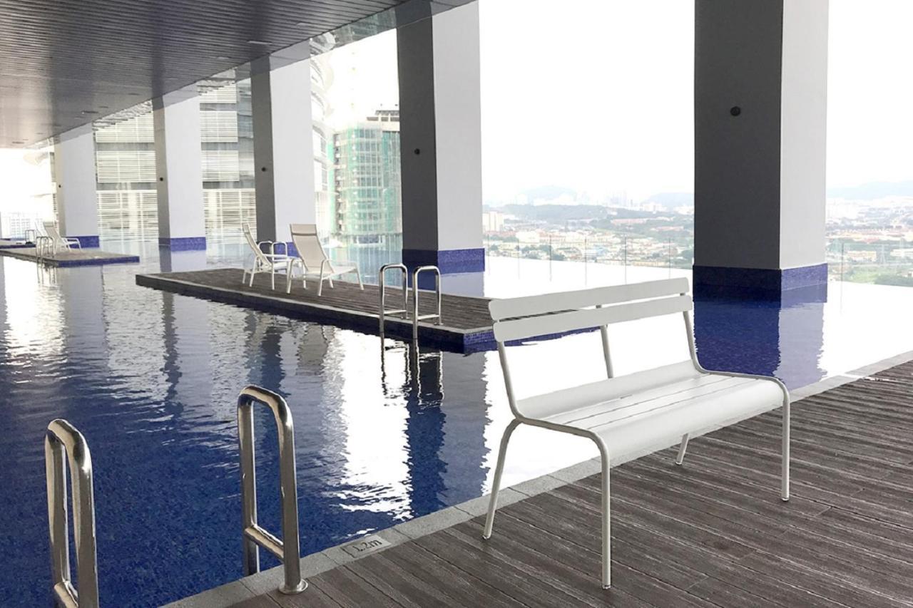 The Azure Residences 3A Paradigm Mall Pj 83A By Warm Home เปอตาลิงจายา ภายนอก รูปภาพ